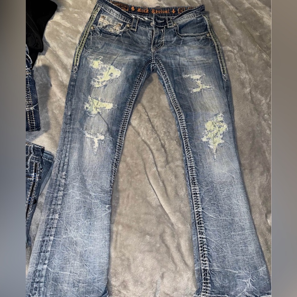 Men’s rock revival jeans like new